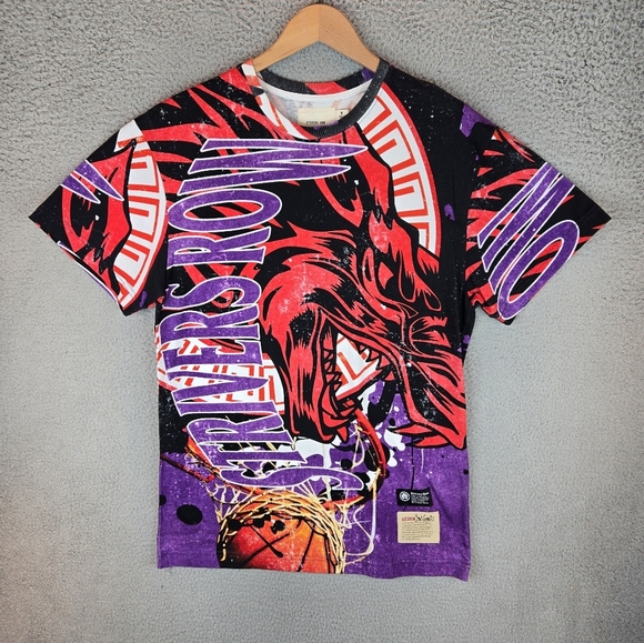 Strivers Row Mens Graphic Wolf Tee Shirts Sz M Crew Neck Short Sleeve Colorful - Picture 1 of 11